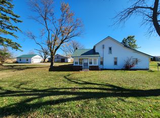 10504 Killian Rd, Harlan, IN 46743