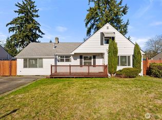8725 121st St SW, Lakewood, WA