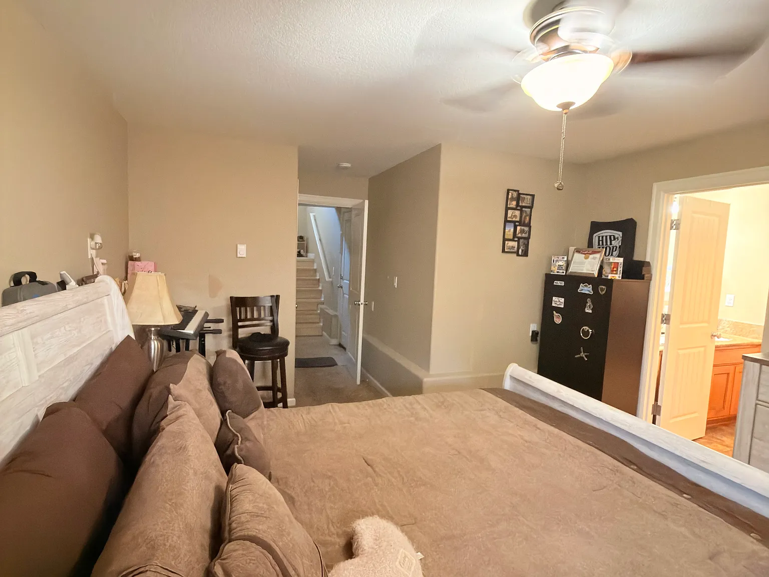 3 bed, 1653 sqft, $2,595 — Photo 3