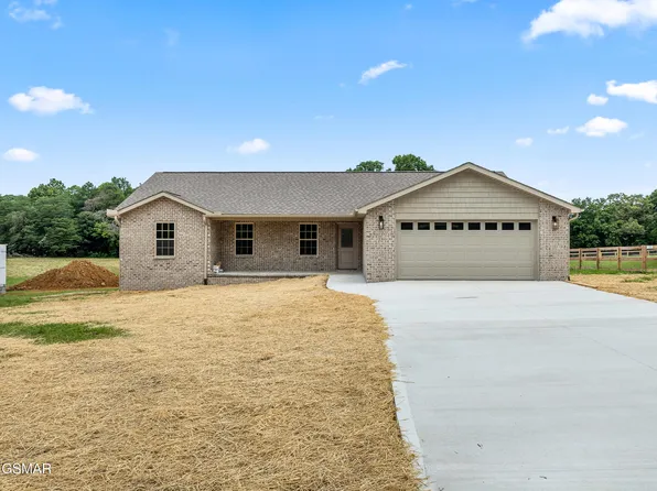 271 Cross Over Rd, Sevierville, TN 37876