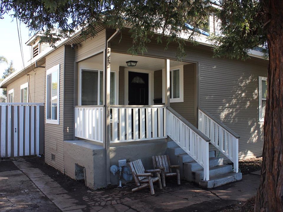 1st image of 392 Irving Ave