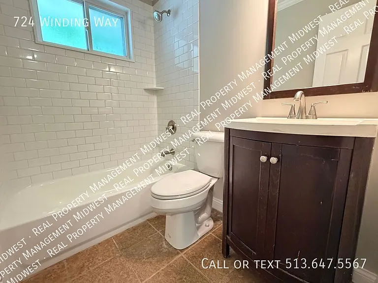 724 Winding Way — Photo 16