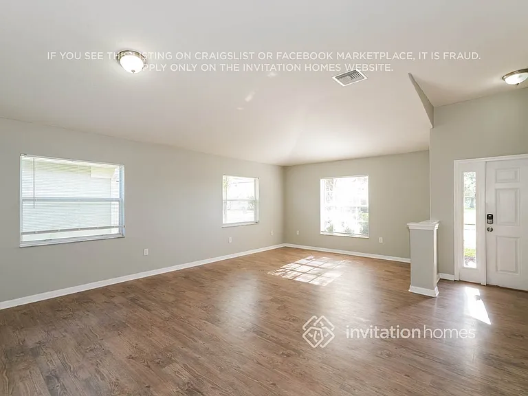 7413 Pulteney Dr — Photo 5