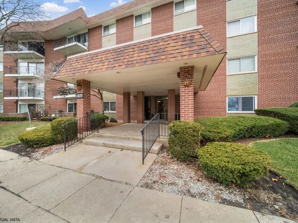 1025 S Fernandez Ave APT 4M, Arlington Heights, IL 60005