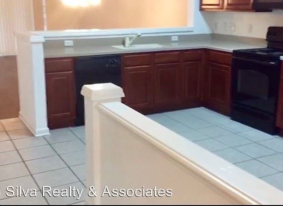 4th image of 2805 Polvadero Ln Unit 105