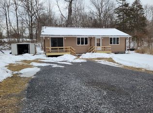 15 McGovern Ln, Catskill, NY 12414