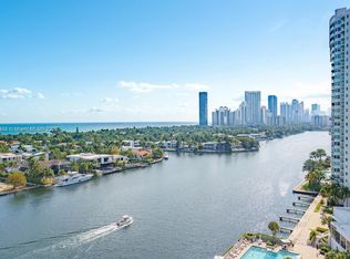 20515 E Country Club Dr APT 645, Aventura, FL 33180