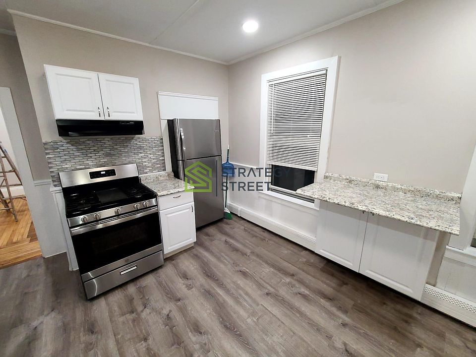 1st image of 159 Western Ave Floor 2