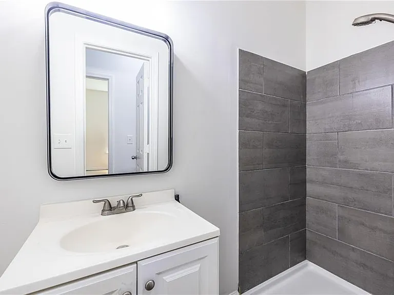1146 Ira St SW — Photo 21