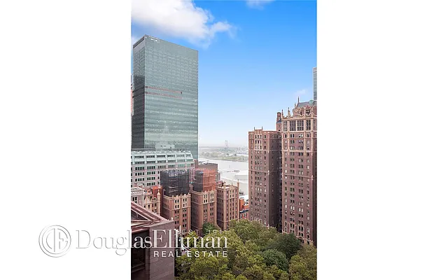 Sold by Douglas Elliman | media 16