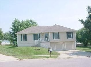 1509 S Pollard Ave, Independence, MO 64055