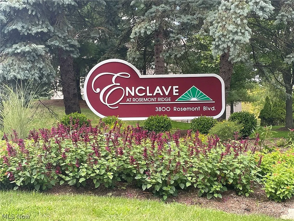 2 bed, 1235 sqft, $2,100 — Photo 3