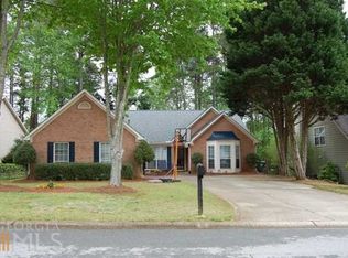415 Paris Dr, Lawrenceville, GA 30043