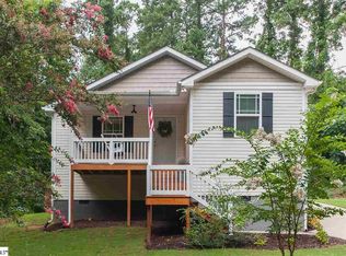 30 Briarcliff Dr, Greenville, SC 29607