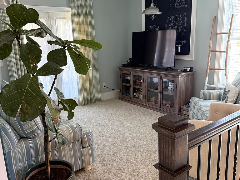 1542 Banning St — Photo 19