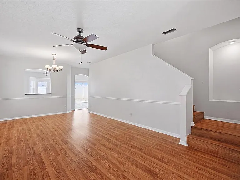 10215 Lakeside Vista Dr — Photo 5