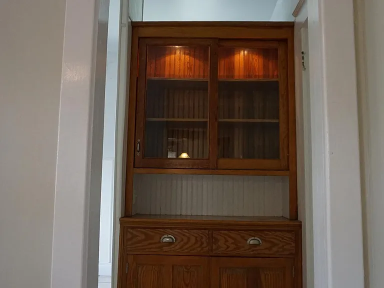 2253 Madison Ave — Photo 10