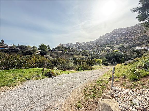 3rd image of 0 Box Canyon Rd