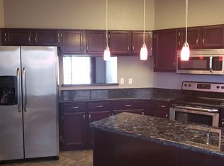 17063 N Zuni Trl, Surprise, AZ 85374