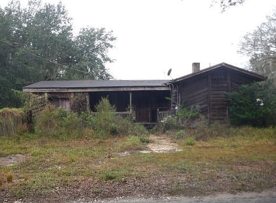 2nd image of 950 Lake Ashby Rd