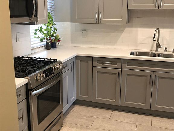 3rd image of 22041 Costanso St APT 210