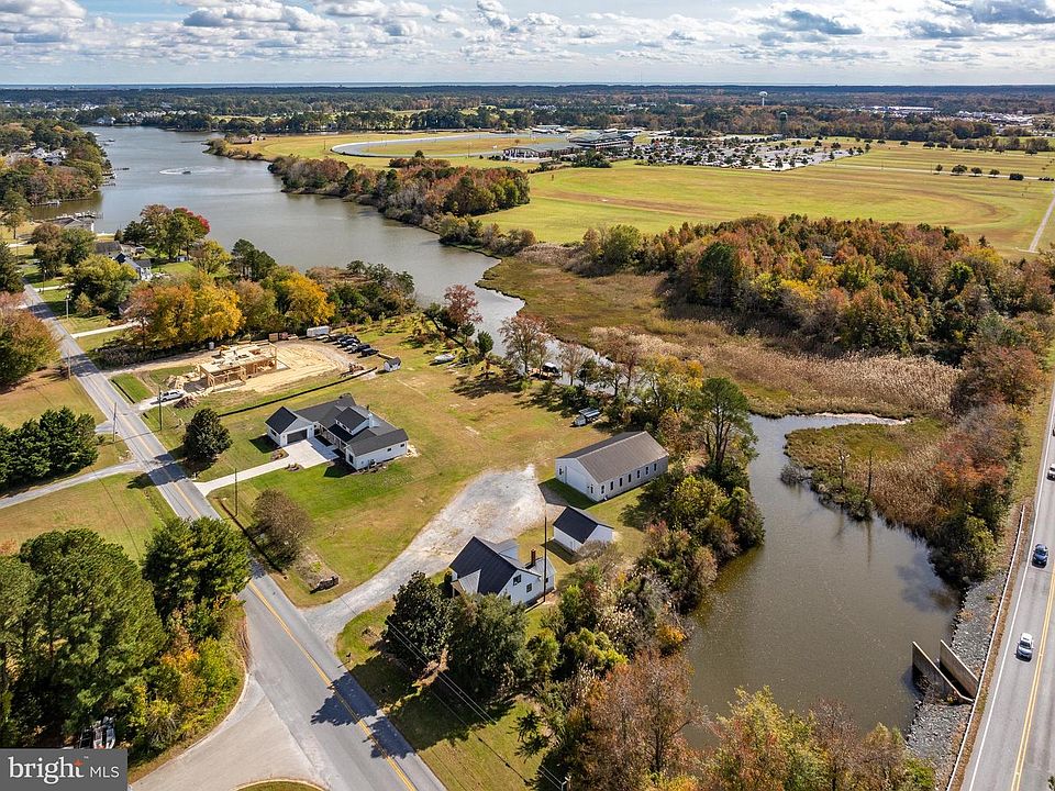 1st image of 11212 Gum Point Rd