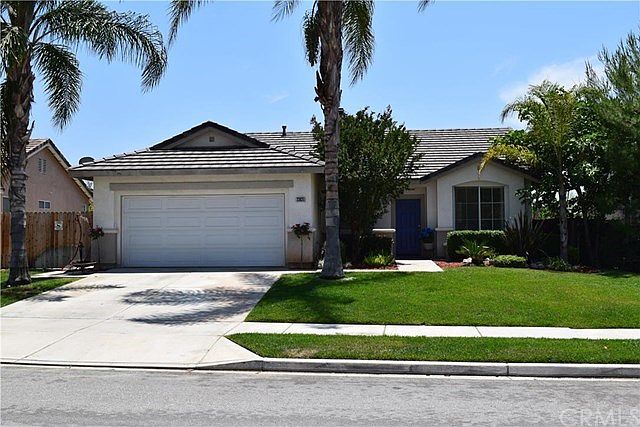 1st image of 33835 Glenoaks Dr