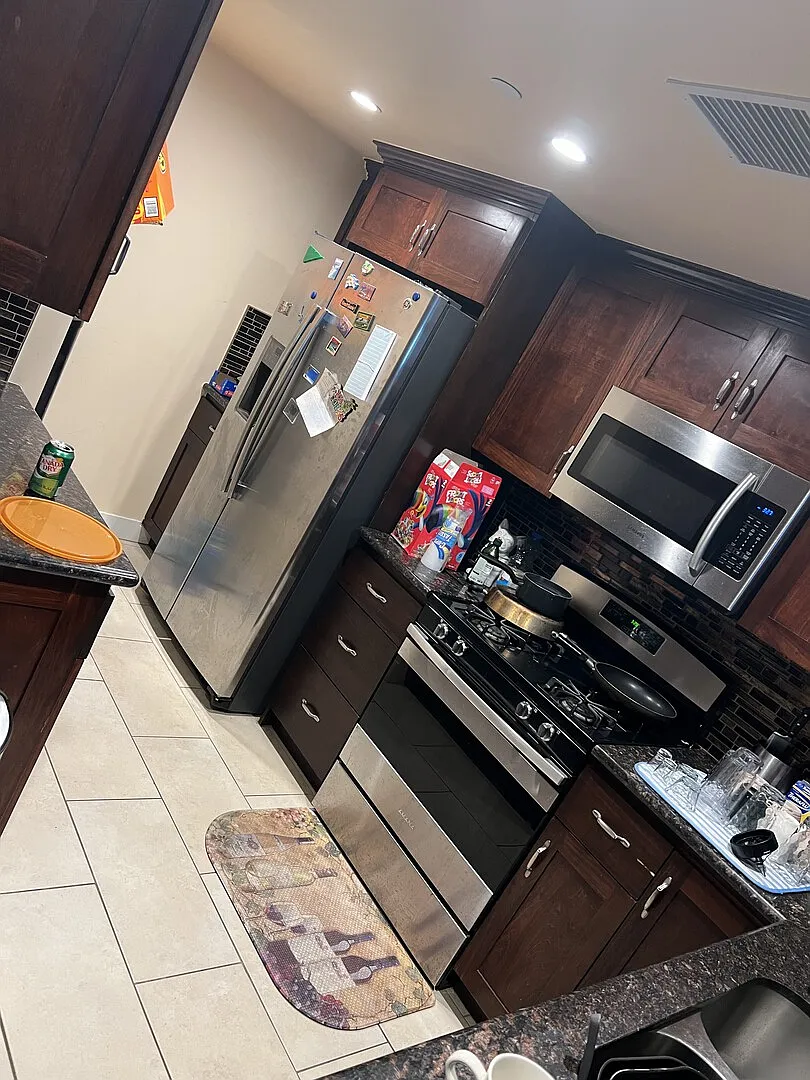 Cozy Convenient — Photo 4