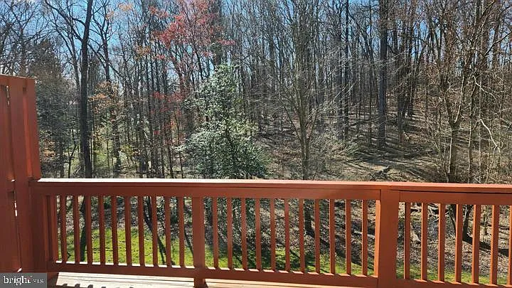 8931 Park Forest Dr — Photo 22
