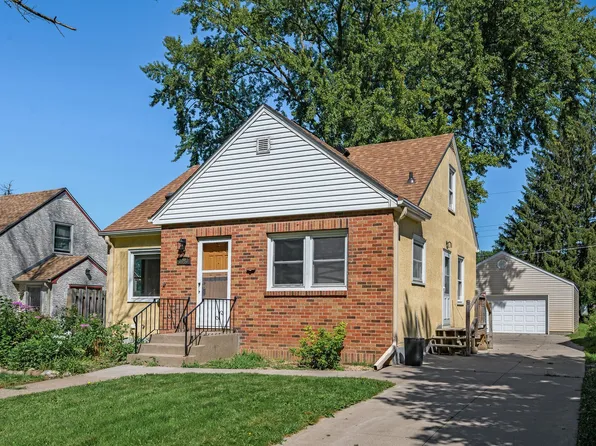 2063 5th St E, Saint Paul, MN 55119