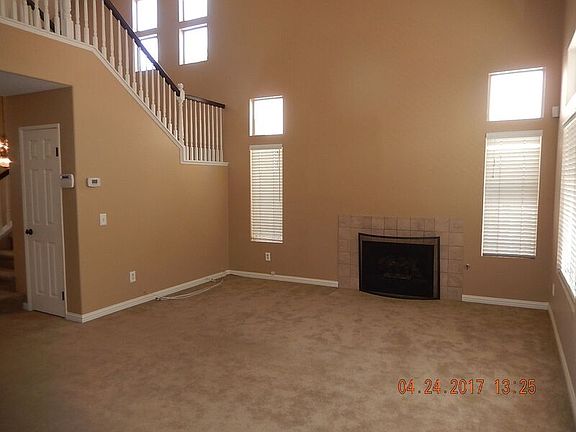 5th image of 39496 Heatherstone Ct
