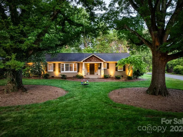 400 Lyttleton Dr, Charlotte, NC 28211