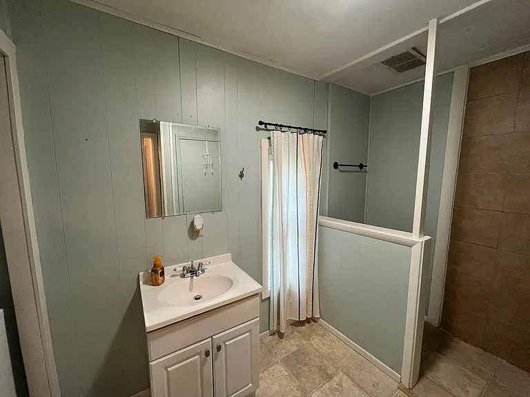 1332 W Boyd St — Photo 35