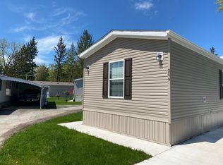 209 Eagle Cir, Elyria, OH 44035