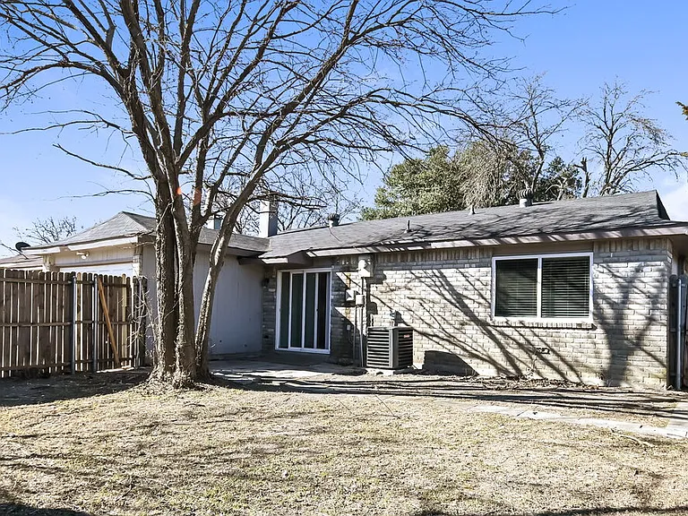 1522 Sunset Ln — Photo 15