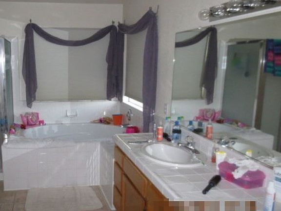 2nd image of 5216 San Paulo Dr