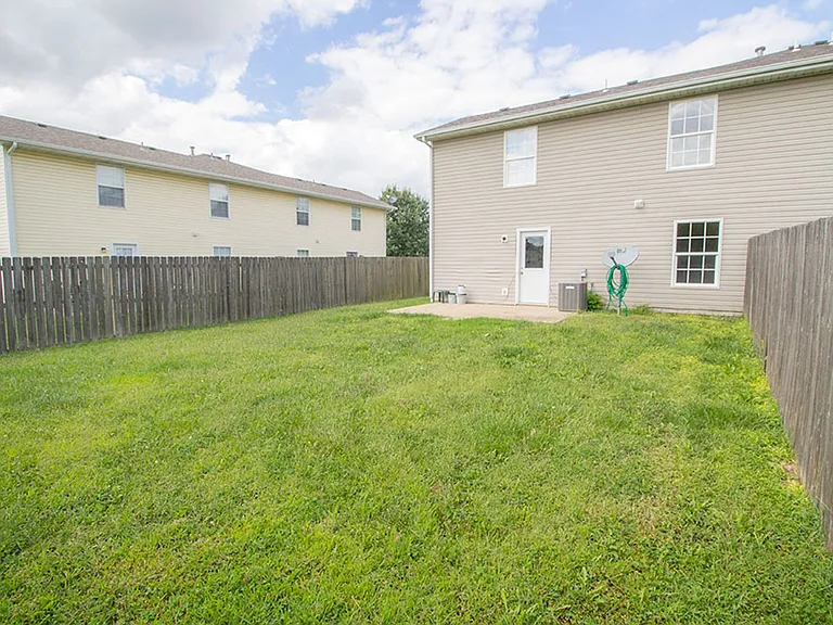 5338 E Trikalla Dr — Photo 5