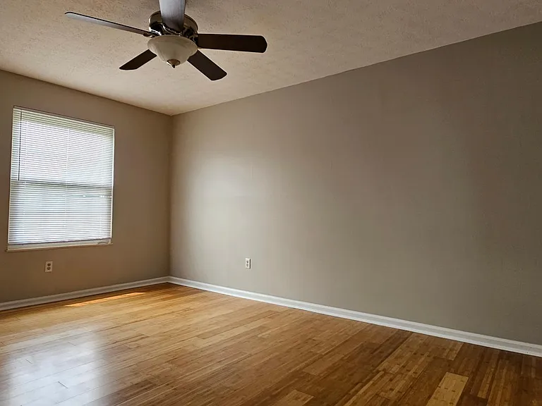 5275 Portland St #304 — Photo 10