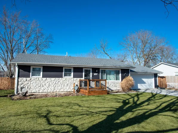 3418 W 78th Pl, Merrillville, IN 46410