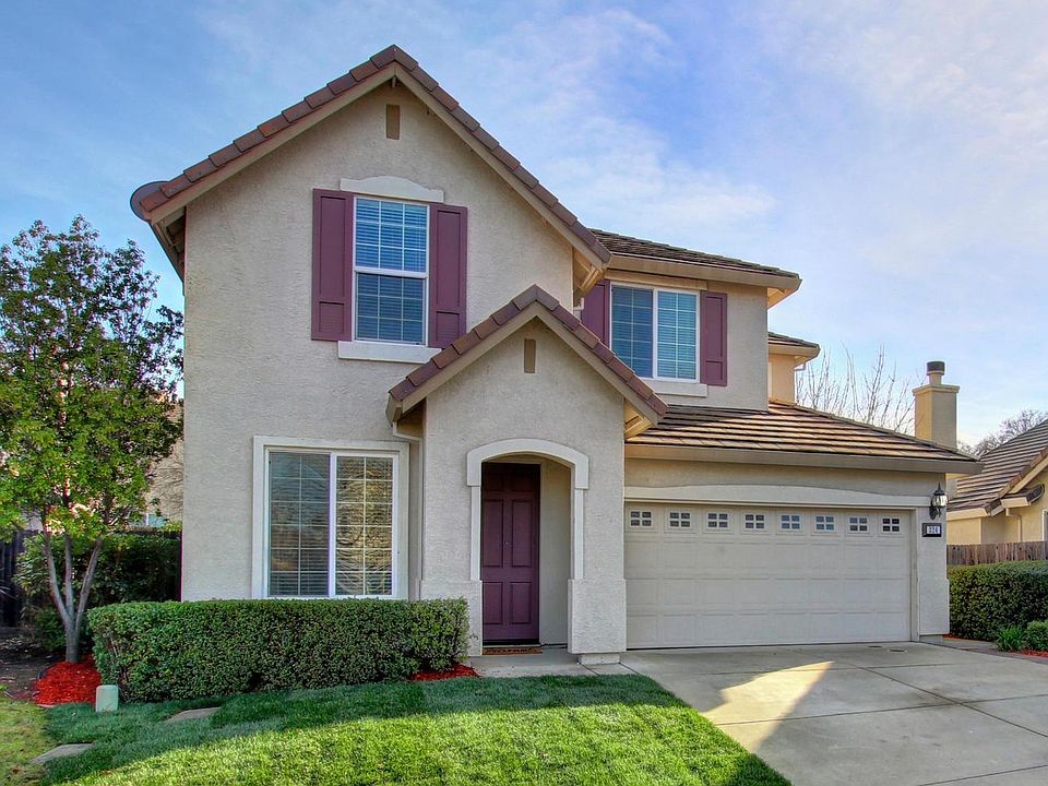 1st image of 324 Aspen Ct