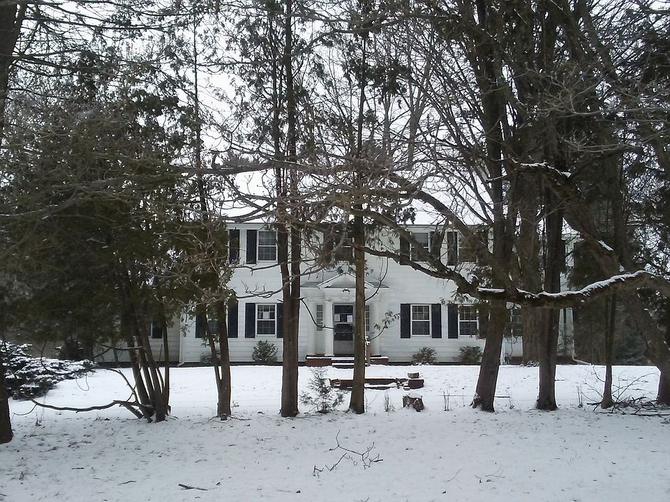 1st image of 1702 Capital Ave SW