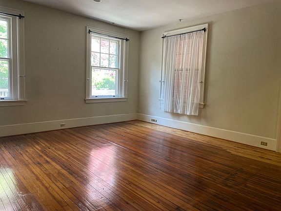 4th image of 1109-1113 Church St #3B