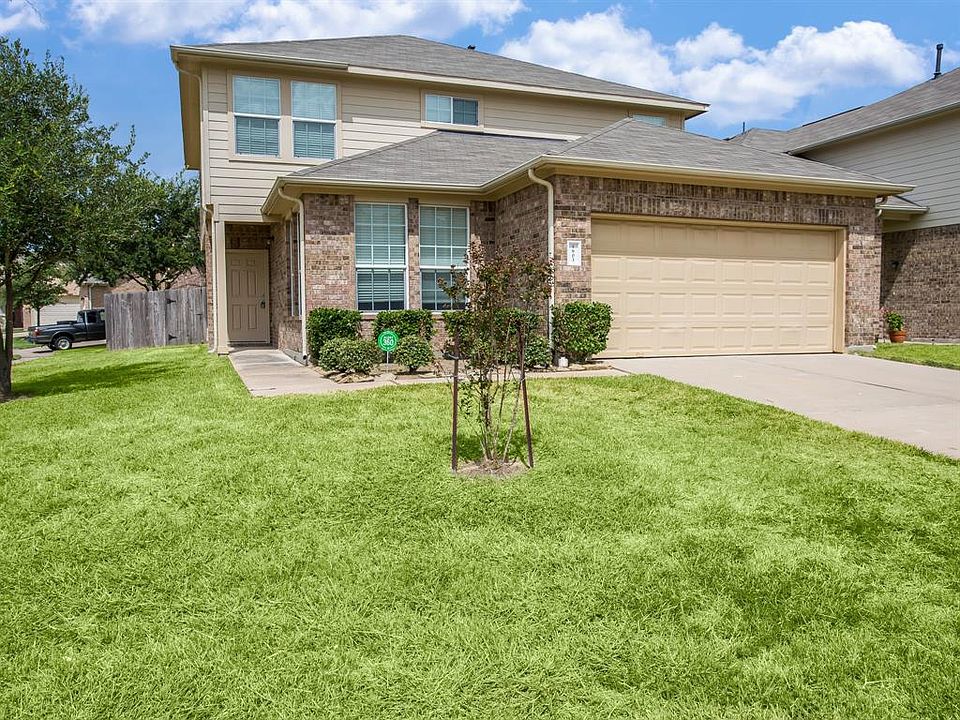 1st image of 5903 Plantation Forest Dr