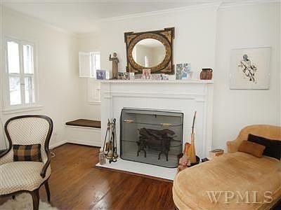 4th image of 39 Standish Dr