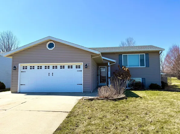 222 10th Ave NW, Byron, MN 55920