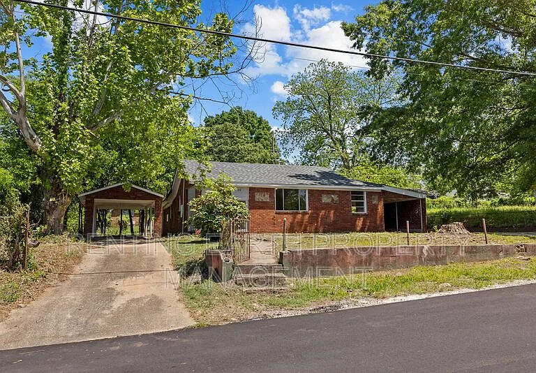 108 E Ann Dr SW — Photo 4