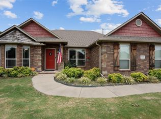 1660 Major Stone Cir, Prairie Grove, AR 72753