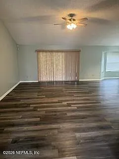 3 bed, 2.0 bath, 1736 sqft, $1,985 — Photo 3
