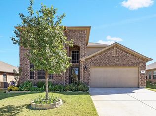 444 Peach Ln, Burleson, TX 76028