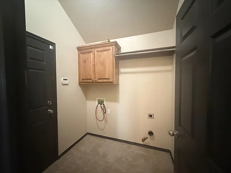 19132 Cottonwood Ct — Photo 34